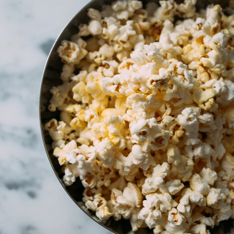 Movie Night Popcorn Kernels 28 oz β Snacks at Ham Dealer