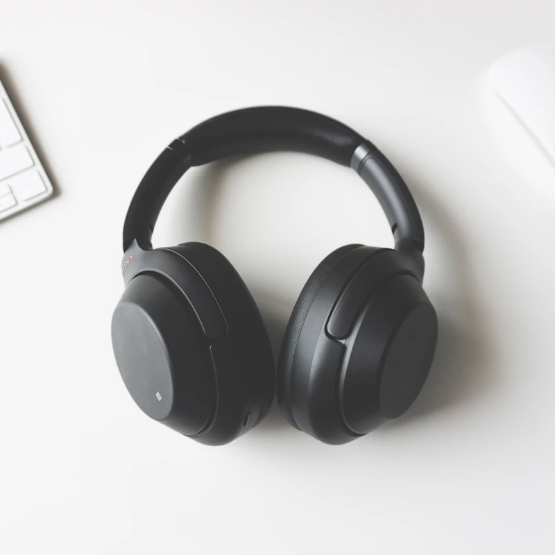 Studio Monitor Headphones β Electronics at Ham Dealer